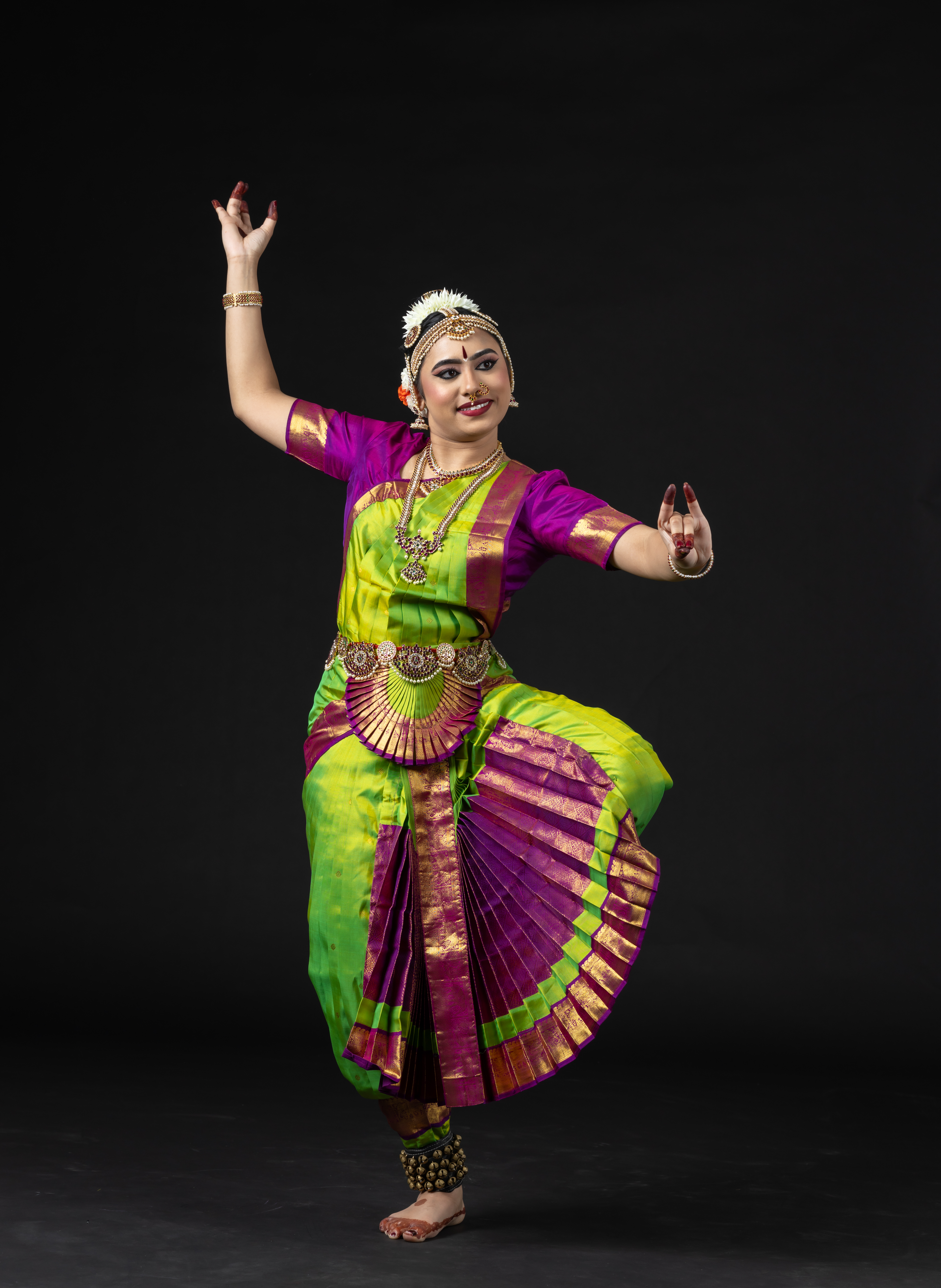 Mahathi arangetram front page portrait